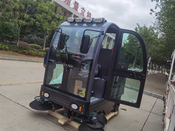 環(huán)衛(wèi)道路清掃車都有哪些功能，實用嗎